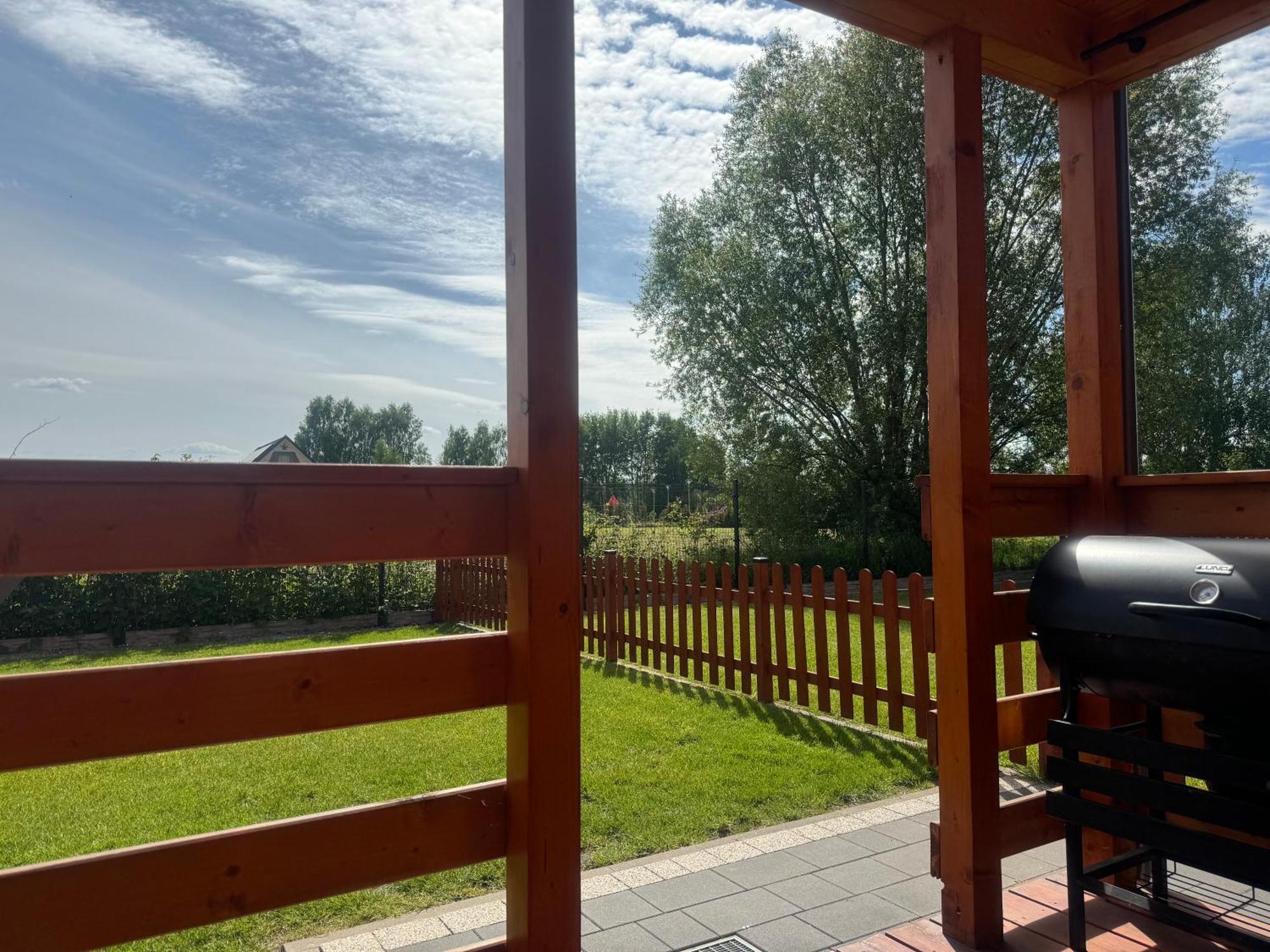 Miodowa Sadyba Domki Caloroczne Kluczbork Ligota Zamecka Exterior foto